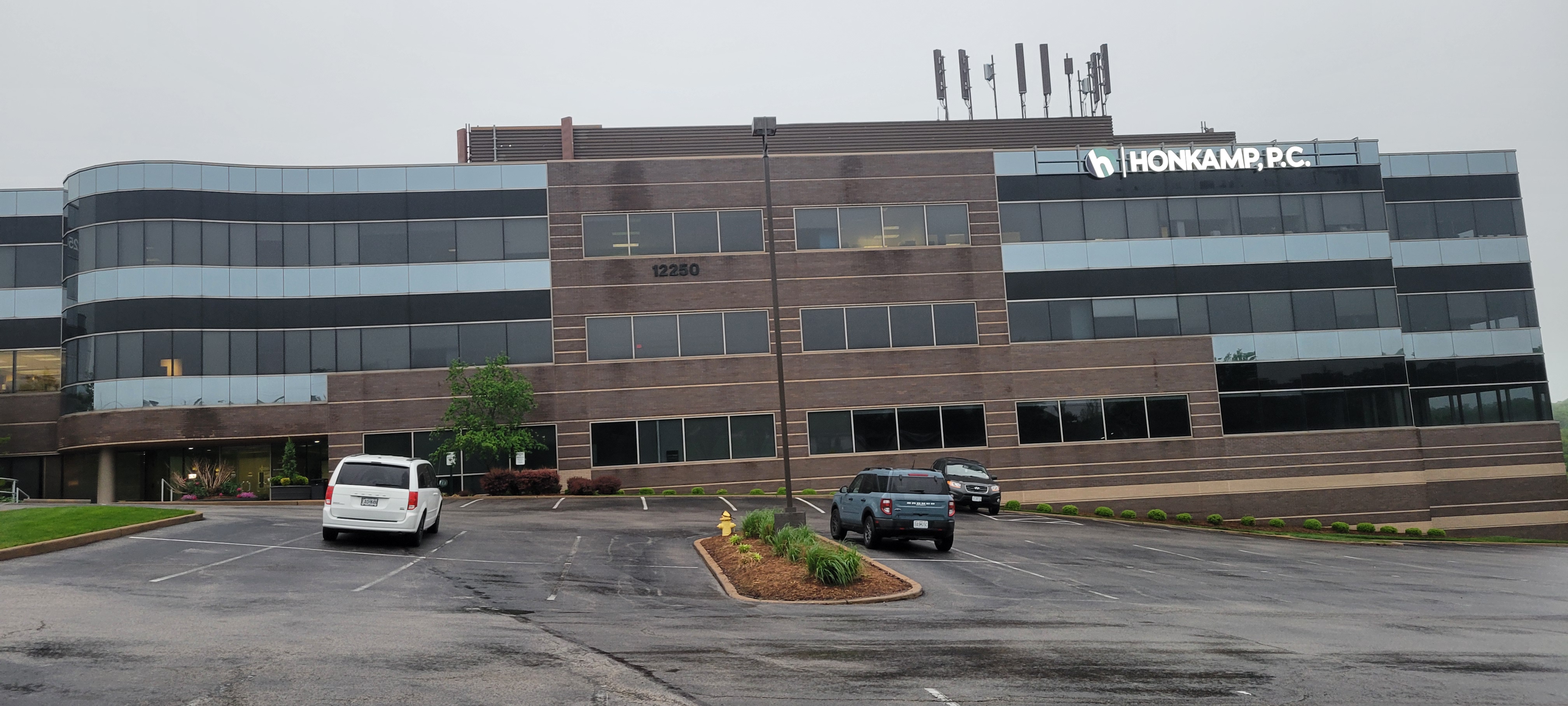St. Louis - Exterior Building photo 