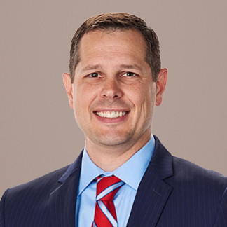 Adam Reisch headshot