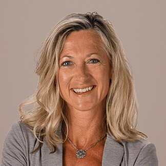 Michelle Thomson-Henry headshot