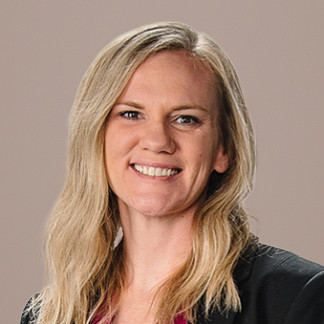 Erin Milestone headshot